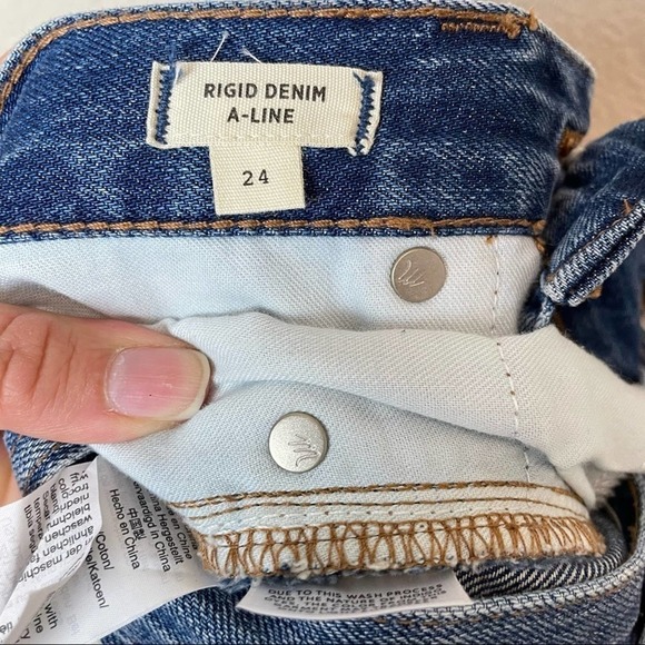 Madewell Rigid Denim A-Line Mini Skirt in Hughes Wash Size 24 - Picture 5 of 10